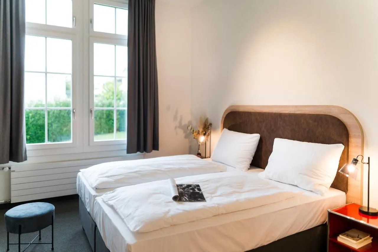 Koncept Hotel Loeie Münsingen 2*,